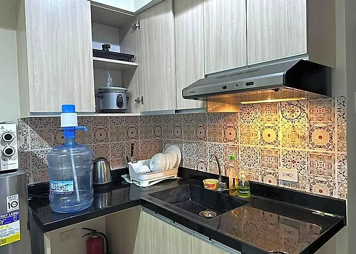 5-guest Seaview Flat Near Ayala Cbp Wi-fi Pool Gym 3*