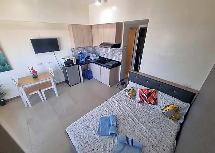 5-guest Seaview Flat Near Ayala Cbp Wi-fi Pool Gym